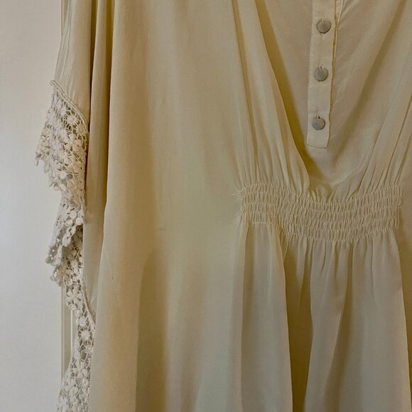 Warehouse White Ivory Crochet Blouse Top Shirt, ASO Kate Middleton - Picture 2 of 6
